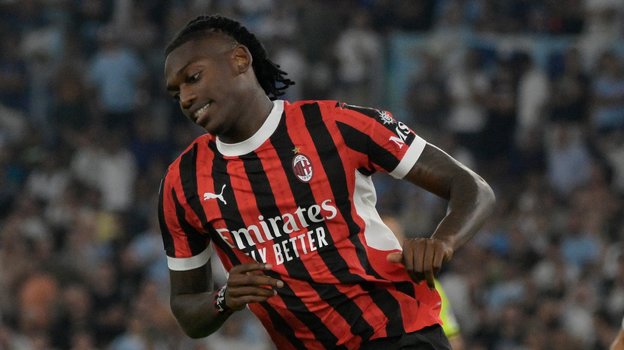 Рафаэл Леау.