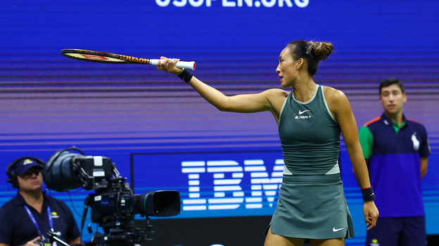 Чжэн Циньвэнь.