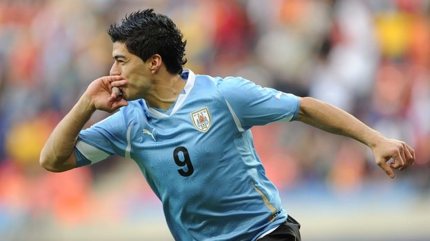 Луис Суарес в 2010 году.