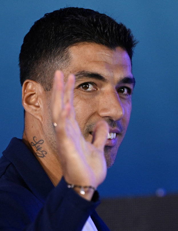 Луис Суарес объявил о завершении карьеры в сборной Уругвая.