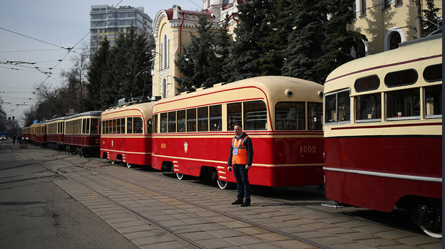 Парад трамваев.