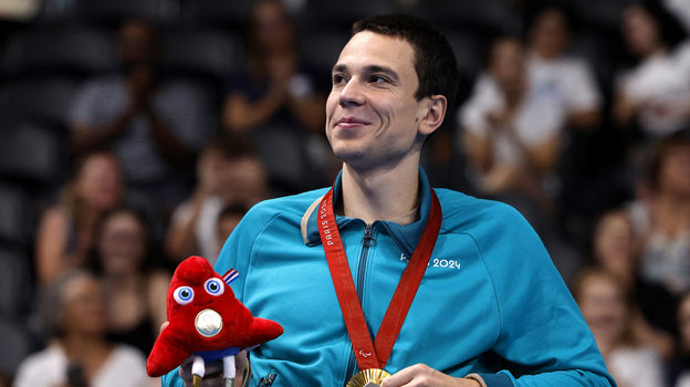 Пловец Роман Жданов.