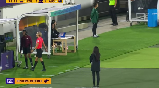 Чемпионат мира среди девушек. Колумбия — Австралия — 2:0. Проверка гола австралиек.