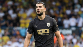 Новый поворот секс-скандала в Испании: «Валенсия» начала расследование в отношении Мира и отстранила его