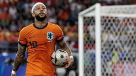 Депай уехал играть в Бразилию! Как Мемфиса занесло в «Коринтианс»?