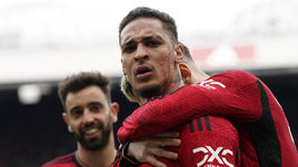 «МЮ» заплатил под 100 миллионов евро за Антони, а он превратился в мем. Что пошло не так?