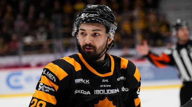 Дилан Сикьюра.