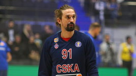 «О прекращении эпизода по хулиганству мы узнали только под занавес следствия». Слова адвоката Алексея Шведа