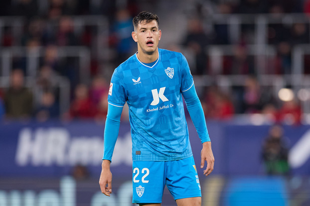 Сесар Монтес.