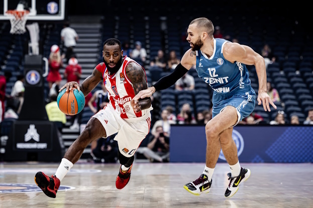 Коди Миллер-Макинтайр и Георгий Жбанов.