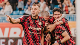 У Дзюбы — ассист в стиле Роналду. Артем удачно дебютировал за «Акрон»