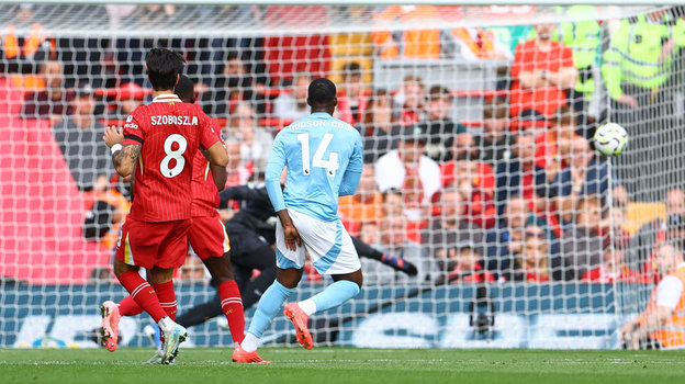 Каллум Хадсон-Одои забил единственный гол в ворота «Ливерпуля».