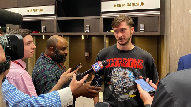 Алексей Миранчук общается с журналистами после матча с «Интер Майами».