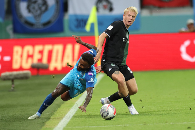 Вендел и Никита Кривцов. Футболисты Вендел и Никита Кривцов