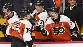 Отличный дебют Мичкова на домашнем льду в «Филадельфии»! Классным пасом сотворил победный гол, а потом забил в пустые