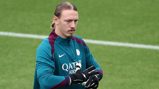 Матвей Сафонов. Футболист «ПСЖ» Матвей Сафонов