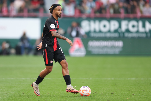 Тео Бонгонда. Футболист «Спартака» Тео Бонгонда