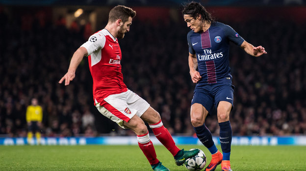 Шкодран Мустафи и Эдинсон Кавани («Арсенал» — «ПСЖ»).
