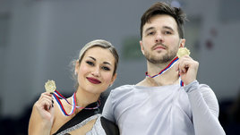 Фигуристы Елизавета Худайбердива и Егор Базин