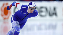 Конькобежец Данила Семериков