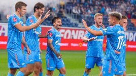 Шоу-матч «Зенита»: первый гол Соболева, травма Глушенкова, Дзюба среди зрителей