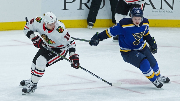 Артем Анисимов (слева) и Владимир Тарасенко.