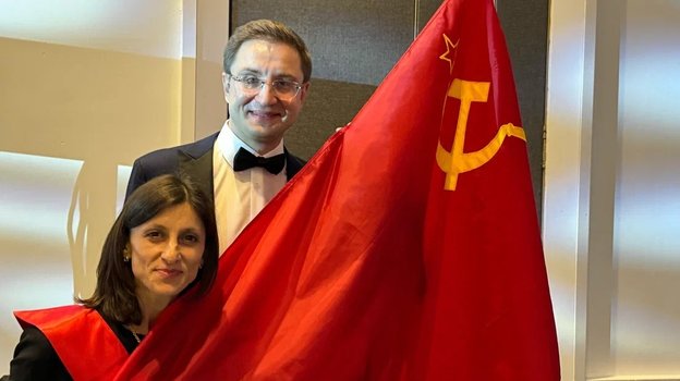 Роман Акимов и Юлия Пахалина на церемонии во Флориде.