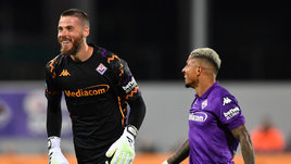 «МЮ» начинал хуже только в прошлом веке, де Хеа шокировал «Милан» двумя отраженными пенальти, «ПСЖ» уступил лидерство «Монако»