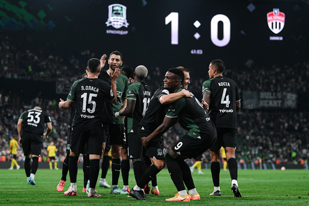 Футболисты «Краснодара» в матче против «Химок». Футболисты «Краснодара» в матче против «Химок»