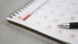 Ручка и календарь