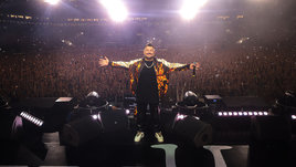 Кадр со съемок фильма «Руки Вверх!»