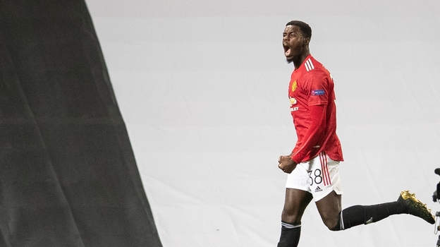 Аксель Туанзебе в «Манчестер Юнайтед».