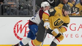 «Вегас» и «Колорадо» устроили матч-концерт, а российский нападающий стал его главной звездой