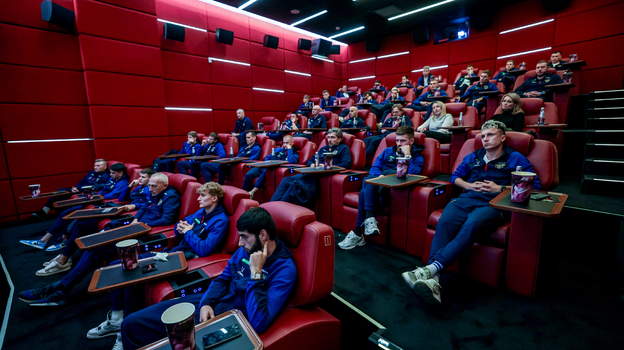 Сборная России посмотрела фильм «Федя. Народный футболист».