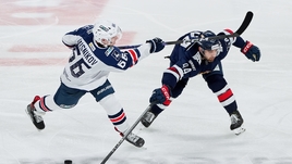 Супербитва Ларионова и Разина: девять шайб, шедевр от Летунова и безумный период выживания от «Торпедо»