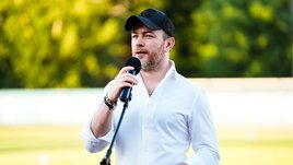 «Мы не плачемся, но нам тяжелее всех. До Москвы на автобусе 8 часов. Нет чартеров». Интервью гендиректора «Факела»