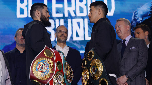 Артур Бетербиев и Дмитрий Бивол.