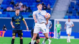 Соболев зажег за «Зенит» — сделал каждый из четырех голов. Питерцы не оставили шансов сербам