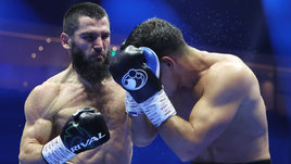 Артур Бетербиев и Дмитрий Бивол