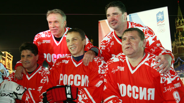 Владимир Крутов, Вячеслав Фетисов, Игорь Ларионов, Алексей Касатонов и Сергей Макаров. Владимир Крутов, Вячеслав Фетисов, Игорь Ларионов, Алексей Касатонов и Сергей Макаров