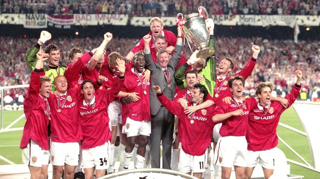 Алекс Фергюсон с «МЮ» после победы в Лиге чемпионов-1998/99.