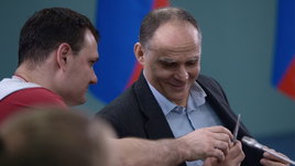 «Он заложил базу для успехов». Эцио Гамба покинул сборную России по дзюдо после 16 лет работы