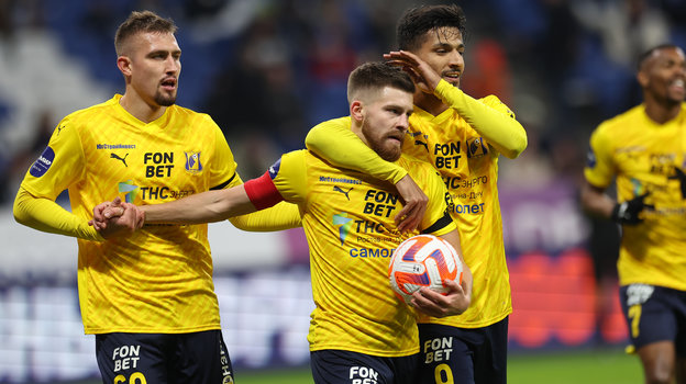 Егор Голенков, Данил Глебов и Мохаммад Мохебби (слева направо).