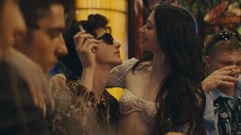 Кадр из фильма «Анора», реж. Шон Бэйкер, Cre Film Film, Nation Entertainment