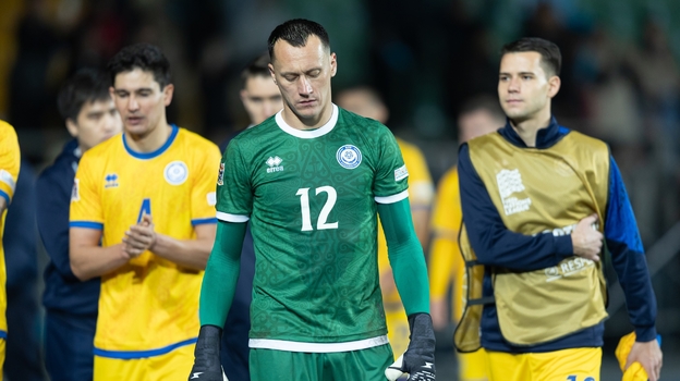 Вратарь сборной Казахстана Игорь Шацкий.