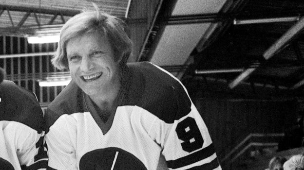 Бобби Халл. Хоккеист Бобби Халл