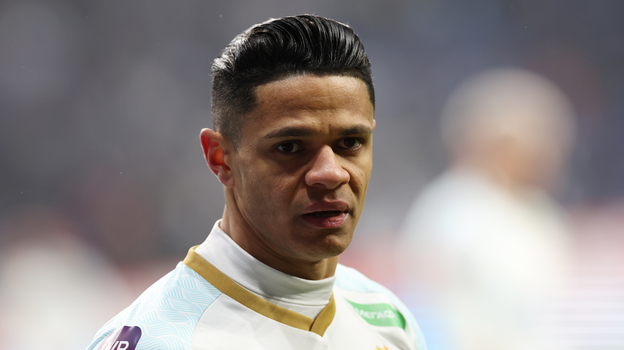 Дуглас Сантос. Защитник и капитан «Зенита» Дуглас Сантос