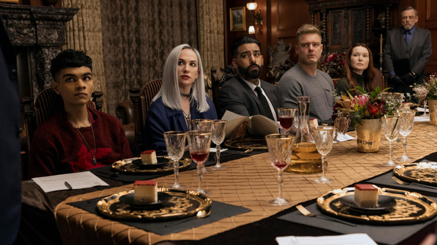 Кадр из сериала «Падение дома Ашеров», шоураннер Майк Флэнаган/ Netflix.