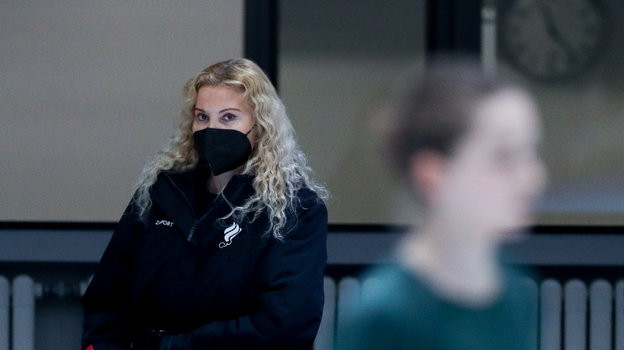 Тренер Этери Тутберидзе.