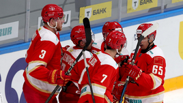 Хоккеисты Куньлунь Ред Стар